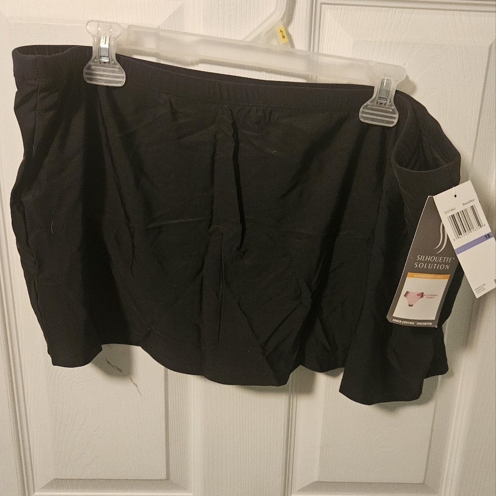 BNWT Silhouette Solutions Ladies Slimming Swim Skirt